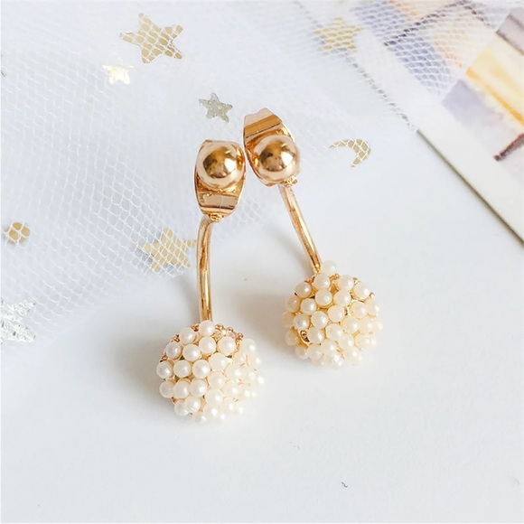 Geometric Pearl Earrings Temperament  Style Retro Earrings Golden  Beads Ball - Picture 3 of 5